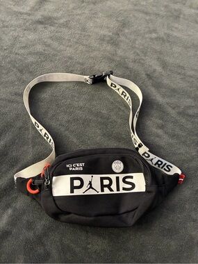Paris Saint Germain Jordan Crossbody Bag PSG